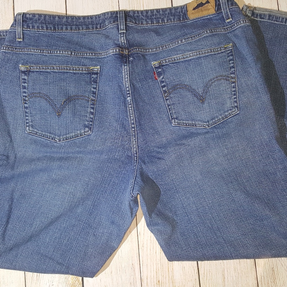 Levis 580 Boot Cut Plus size 18